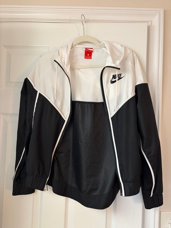 Nike Jackets & Blazers - Nike Black and White Women’s Hooded Bomber Jacket